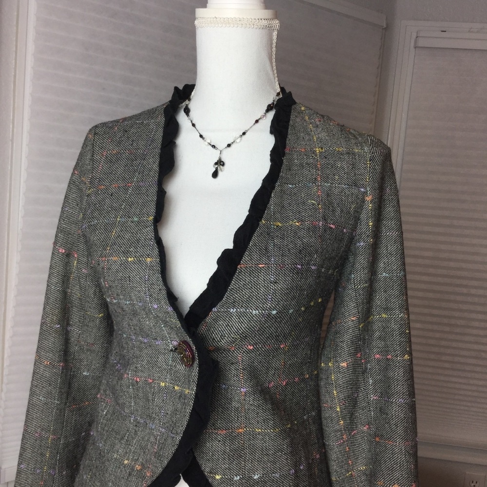 Cute Blazer! - image 3